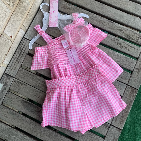 3 piece Girls shorts and top set NWT - Picture 4 of 4